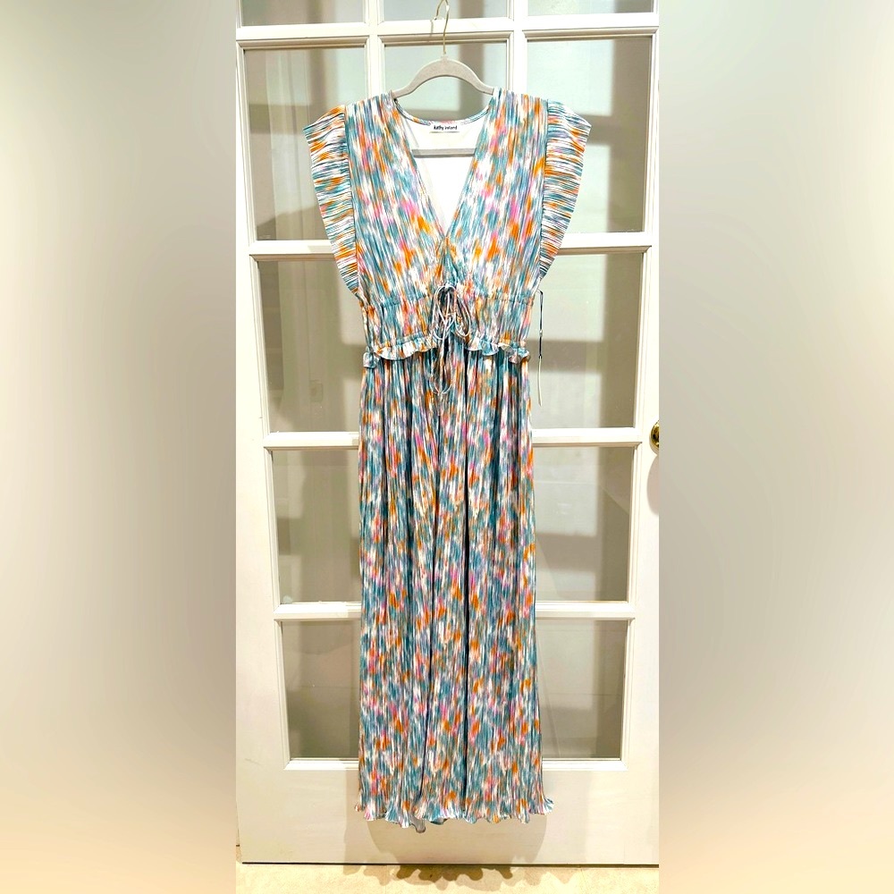 DESIGNER EDITION: PLISSE FLUTTER SLEEVE MAXI RUFFLE DRESS